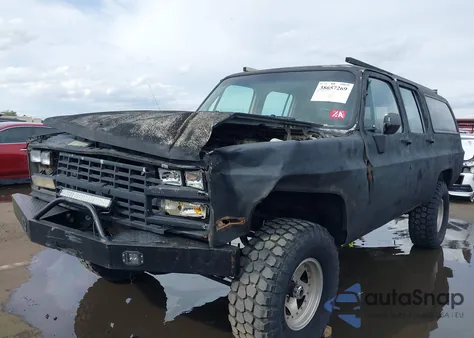 1989 Chevrolet Suburban V1500 from USA, damaged, VIN 1GNEV16KXKF192489